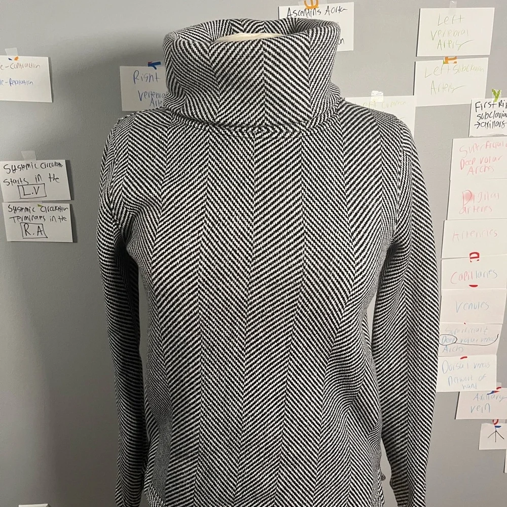 J. Crew Long Sleeve Funnelneck Pullover Fleece Lined Sweater-Herringbone-Size S‎
